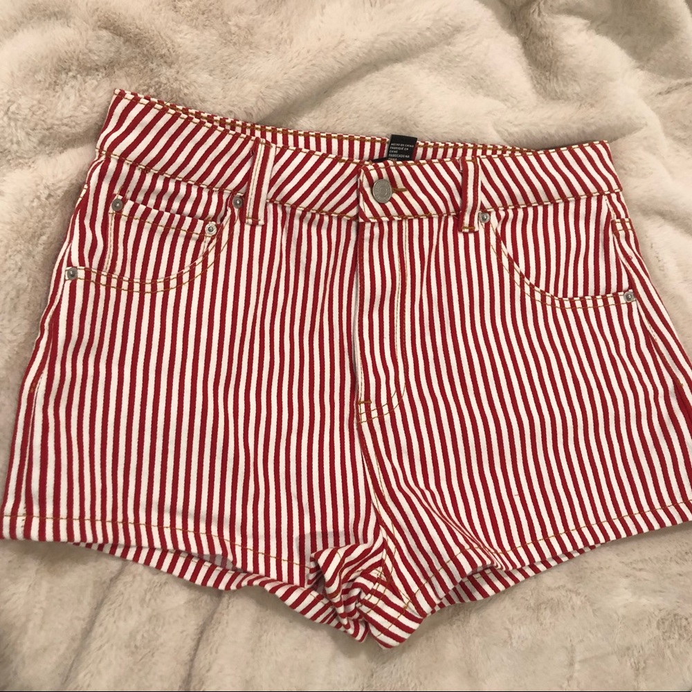 NEW! Forever 21 High Waisted Striped Shorts, L